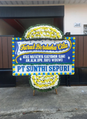 Papan Bunga Duka di Karang Pamulang