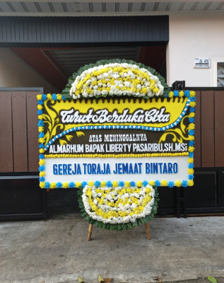 Papan Bunga Duka di Karang Pamulang