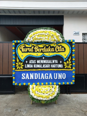 Papan Bunga Duka di Karang Pamulang